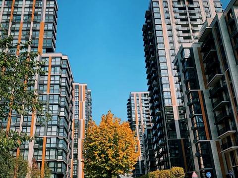 комерційна за адресою Предславинська вул., 44