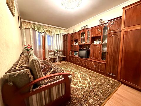 квартира за адресою Червоної Калини просп. (Володимира Маяковського), 15-В