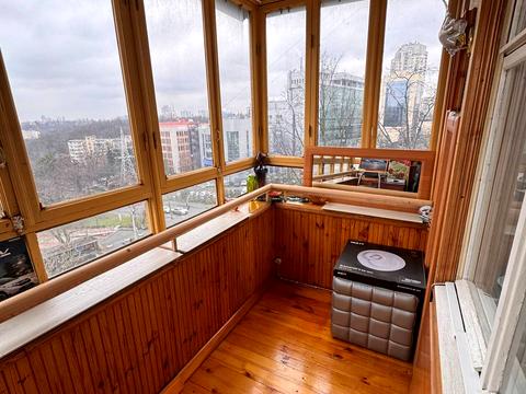 квартира за адресою Солом'янська вул., 4/2