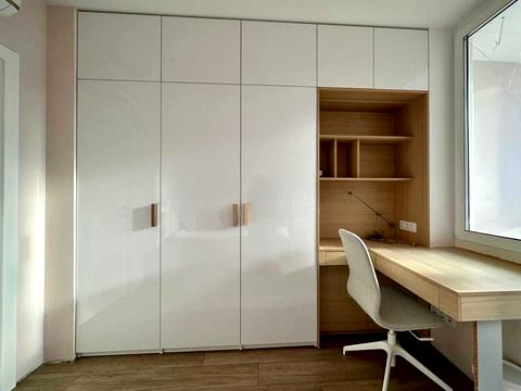 квартира за адресою Київ, Салютна вул., 2к20