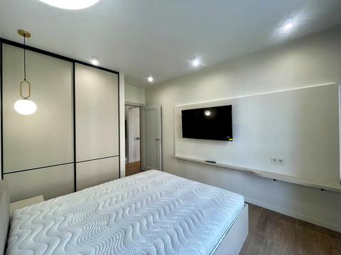 квартира за адресою Салютна вул., 2к9