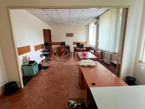 комерційна за адресою Київ, Промислова, 1