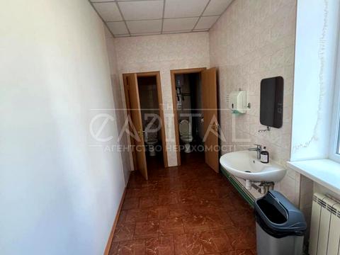 комерційна за адресою Київ, Промислова, 1