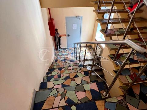 комерційна за адресою Київ, Промислова, 1