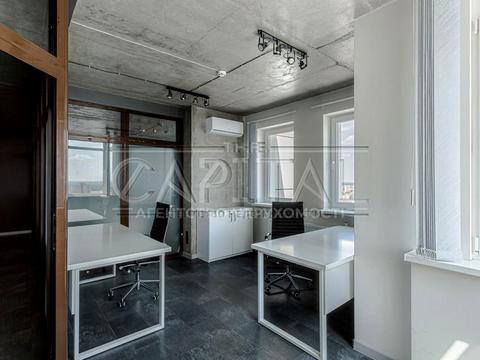 комерційна за адресою Срібнокільська вул., 1