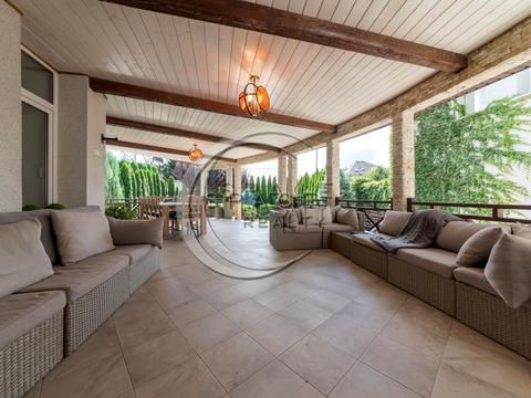 дом по адресу Яслинская ул.