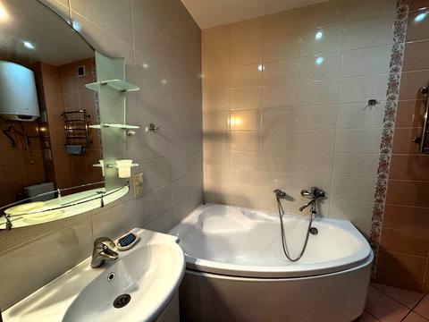 квартира за адресою Юності вул., 3