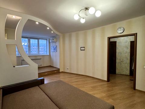 квартира за адресою Київ, Драгоманова вул., 6/1