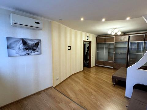 квартира за адресою Київ, Драгоманова вул., 6/1