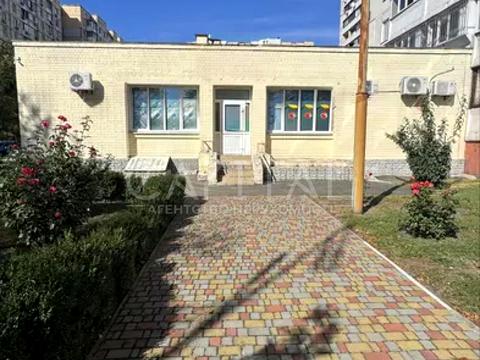 комерційна за адресою Київ, Соломії Крушельницької вул., 5