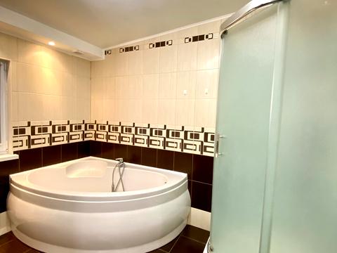 дом по адресу Патріотів ул.