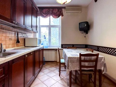 квартира за адресою Київ, Лютеранська вул., 4