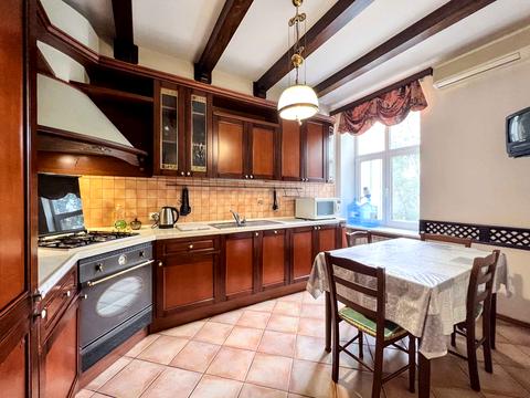 квартира за адресою Київ, Лютеранська вул., 4