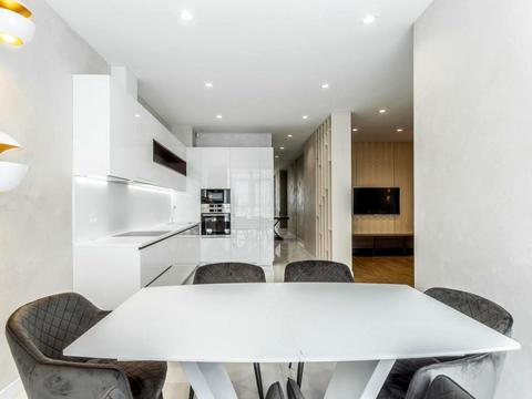 квартира за адресою Київ, Андрія Верхогляда вул. (Михайла Драгомирова), 11