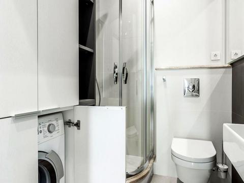 квартира за адресою Київ, Андрія Верхогляда вул. (Михайла Драгомирова), 11