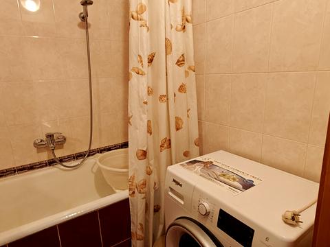 квартира за адресою Володимира Висоцького бульв., 7