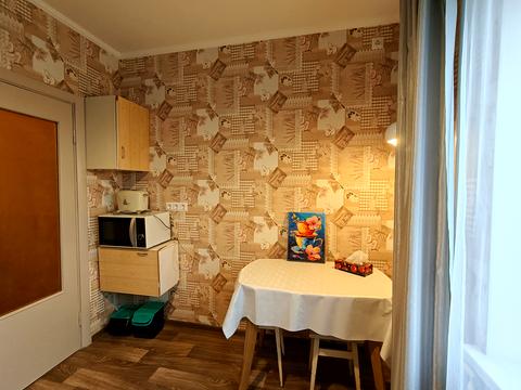 квартира за адресою Володимира Висоцького бульв., 7