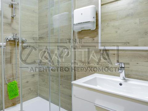 комерційна за адресою Київ, Дніпровська набережна вул., 18-Б