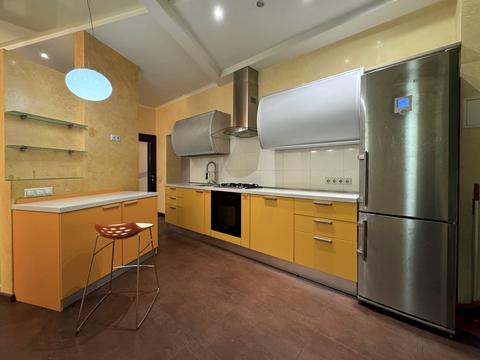 квартира по адресу Туровская ул., 29