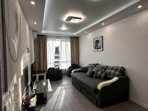 квартира за адресою Академіка Шалімова вул., 63-А