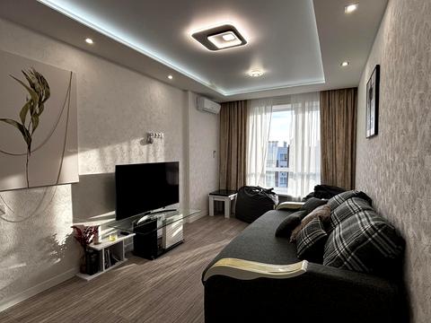 квартира за адресою Академіка Шалімова вул., 63-А