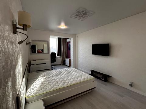 квартира за адресою Академіка Шалімова вул., 63-А