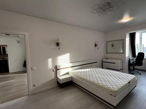 квартира за адресою Академіка Шалімова вул., 63-А