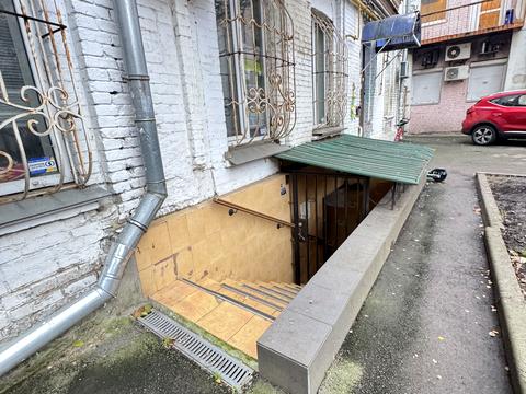 комерційна за адресою Костянтинівська вул., 54/13