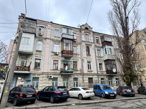 комерційна за адресою Костянтинівська вул., 54/13