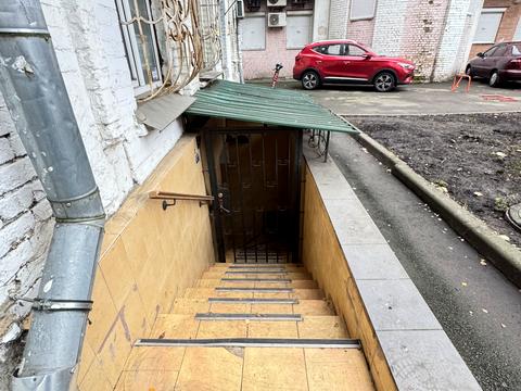 комерційна за адресою Костянтинівська вул., 54/13