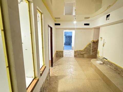 комерційна за адресою Костянтинівська вул., 54/13