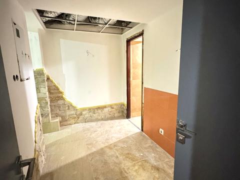 комерційна за адресою Костянтинівська вул., 54/13