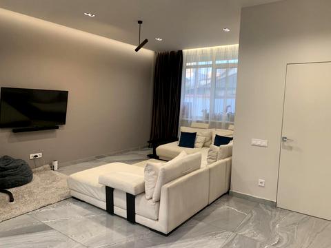 будинок за адресою Товарна вул.