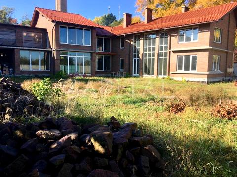 будинок за адресою Київ, Берегова