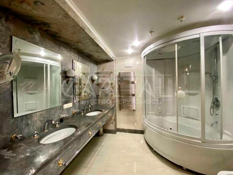 дом по адресу Добровольчих батальйонів, 40