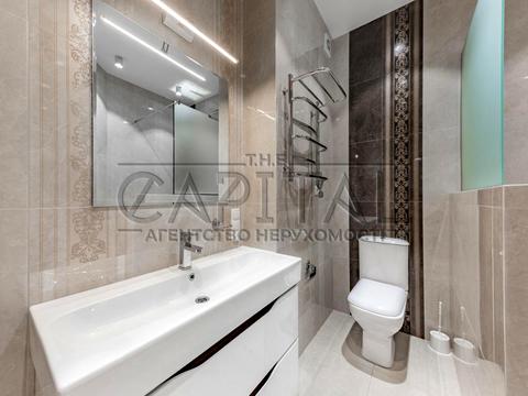 комерційна за адресою Василя Тютюнника вул. (Анрі Барбюса), 12