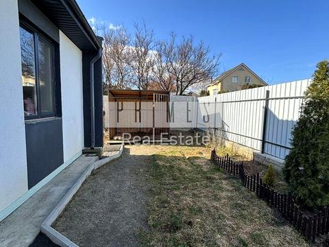 будинок за адресою лисенка