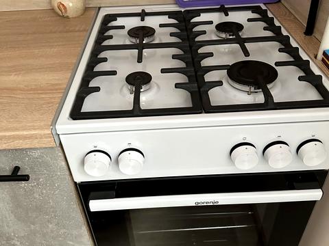 квартира за адресою Івана Дзюби вул. (Сім'ї Сосніних), 6