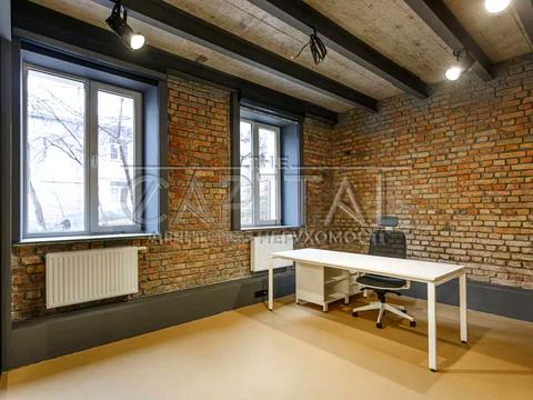 коммерческая по адресу Тараса Шевченко бульв., 48-Б