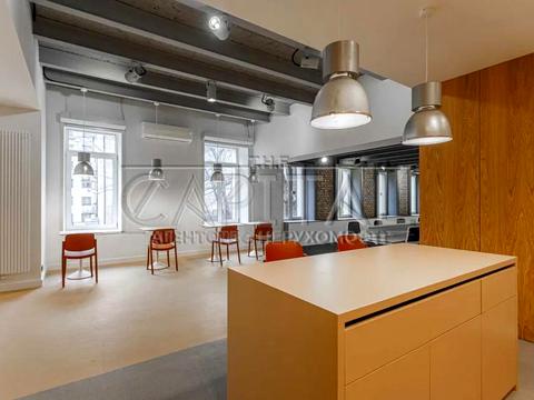 комерційна за адресою Тараса Шевченка бульв., 48-Б