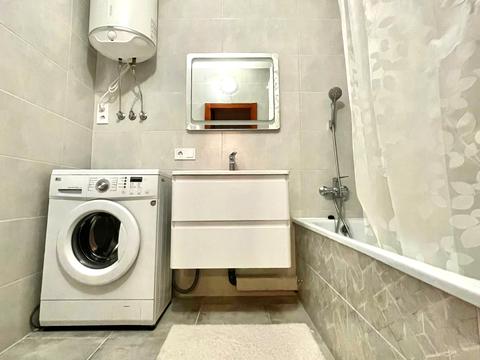 квартира за адресою Григорія Ващенка вул., 7