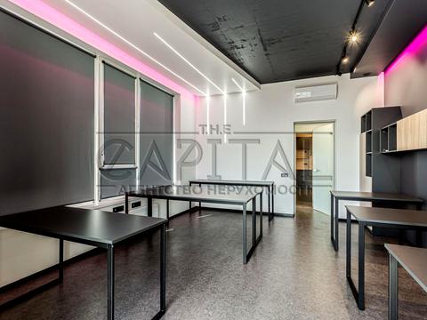 комерційна за адресою Паньківська вул., 20/80