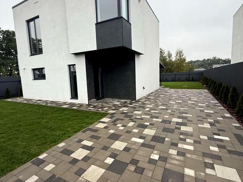 будинок за адресою с. Крюківщина, Балукова вул.