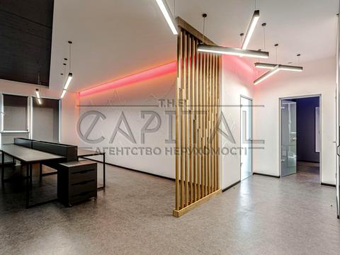 комерційна за адресою Паньківська вул., 20/80