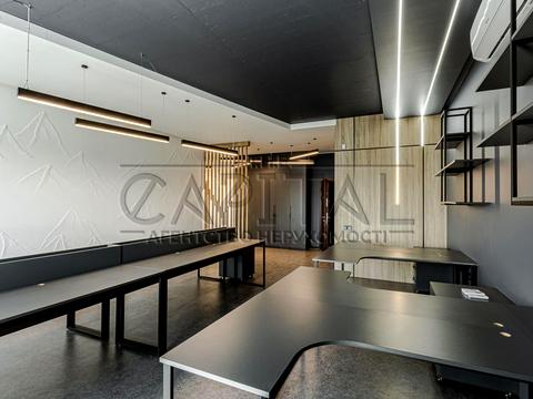 комерційна за адресою Паньківська вул., 20/80