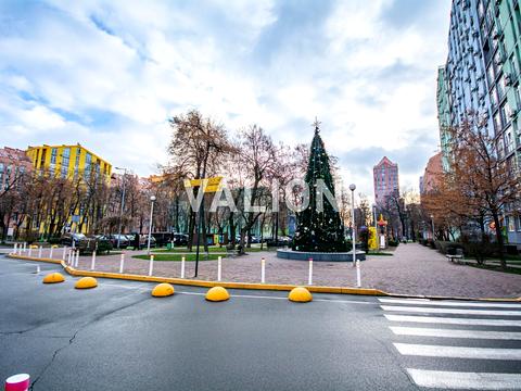 квартира за адресою Регенераторна вул., 4