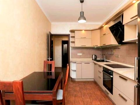 квартира по адресу Владимира Наумовича ул. (Антонова-Овсієнка), 6