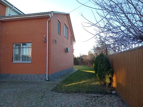 дом по адресу Різдвяна