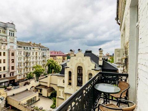 квартира по адресу Евгения Чикаленко ул. (Пушкінська), 28/9