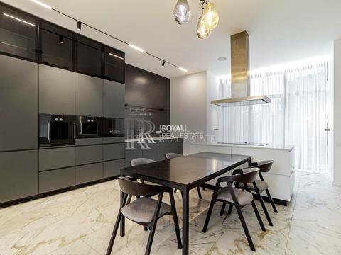 комерційна за адресою Юрія Іллєнка вул. (Мельникова), 51-Б